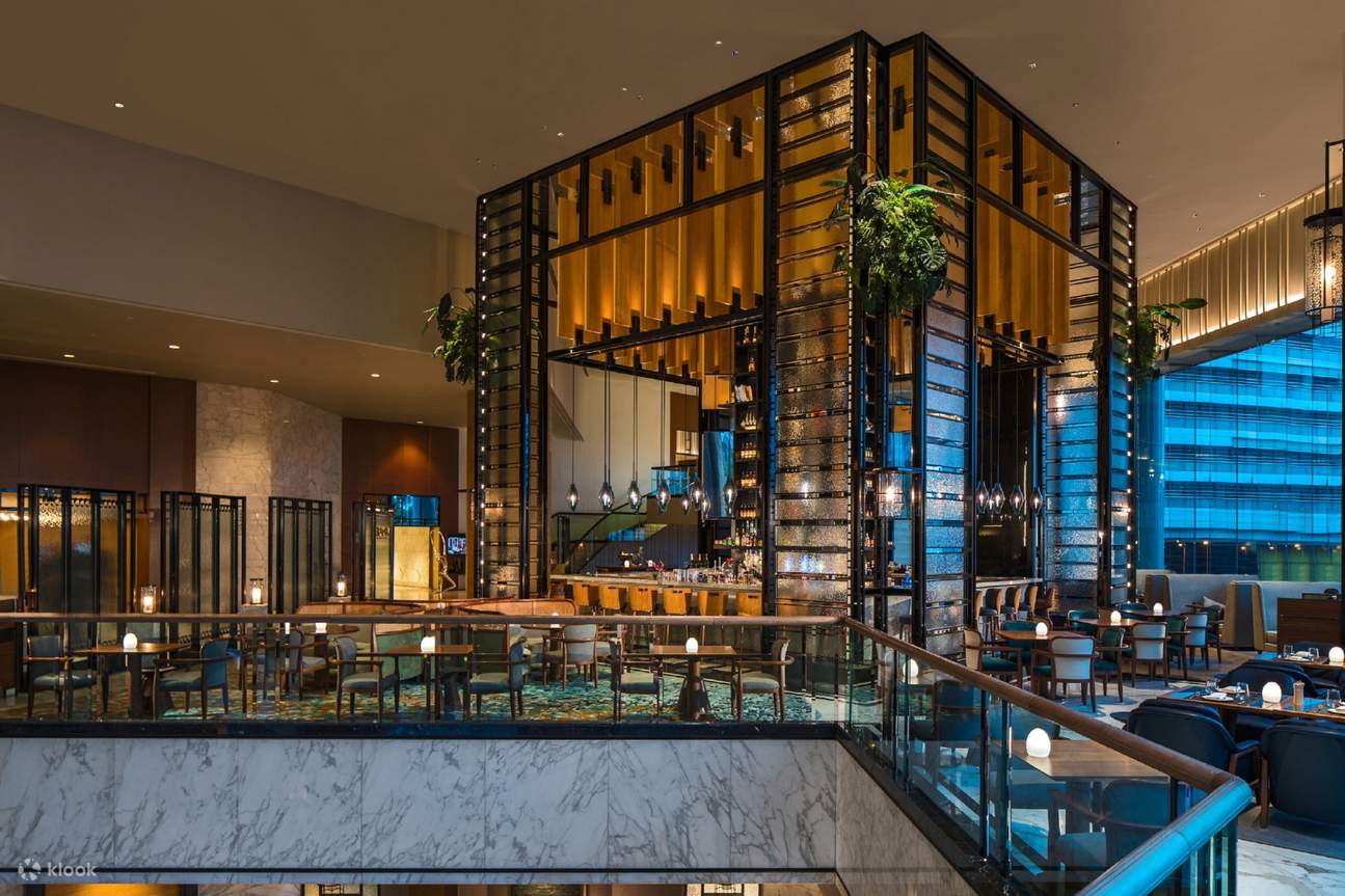 Mirage Bar & Restaurant, Renaissance Harbour View Hotel afternoon tea, mirage bar & restaurant afternoon tea